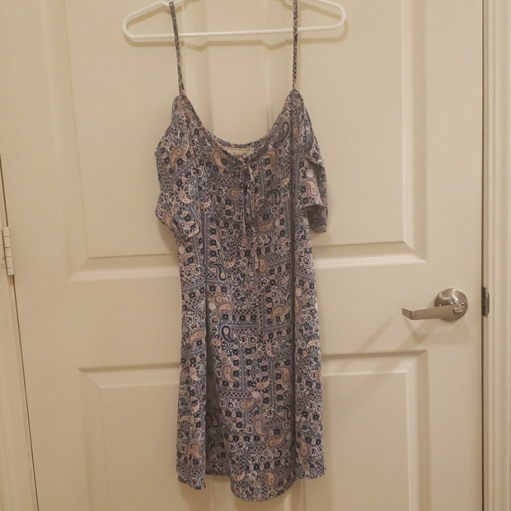 Off the shoulder w/straps dress